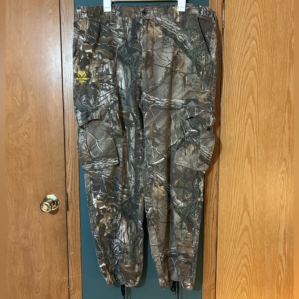 Realtree Camouflage Outdoor Pants